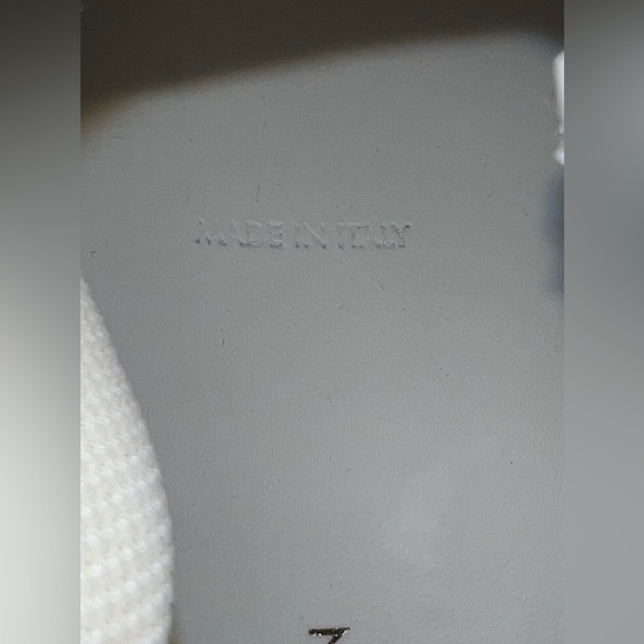 LOUIS vuitton runaway sneaker (38) - Picture 11 of 16